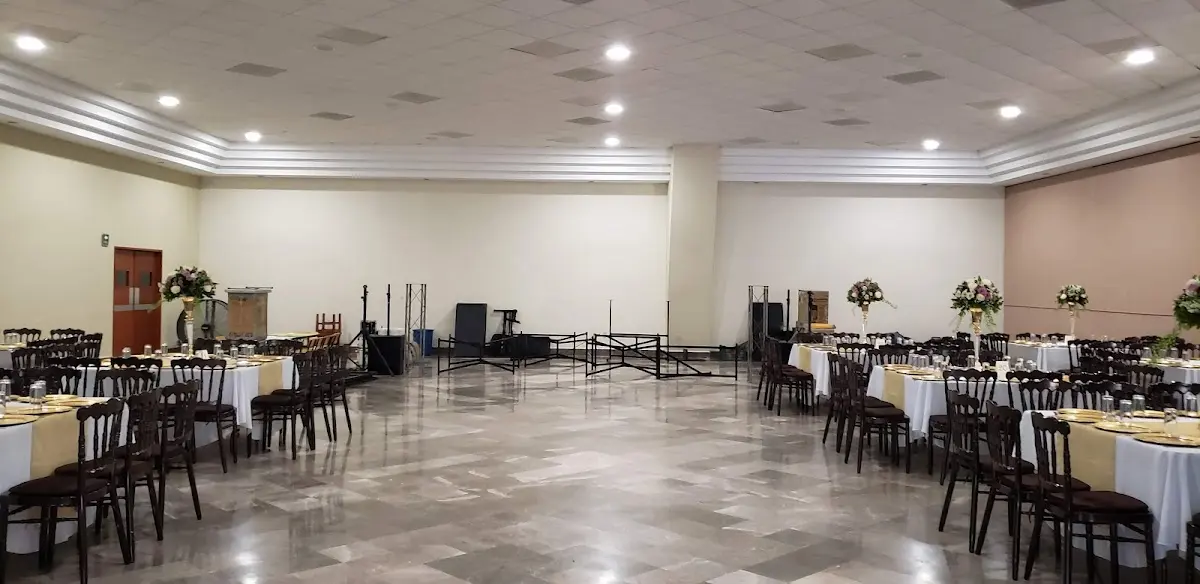 Salón Grand Corona