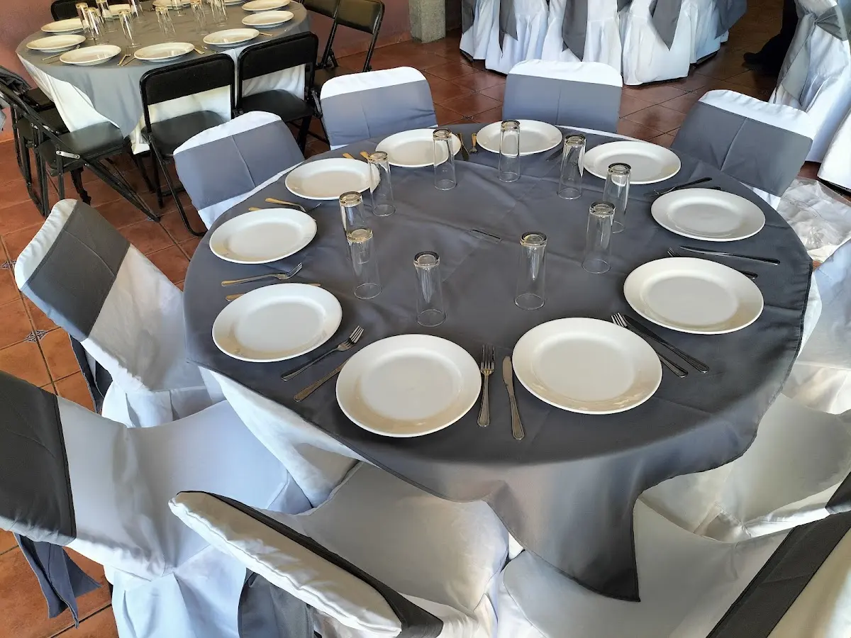 Salón Los Flores — foto 2 de 3