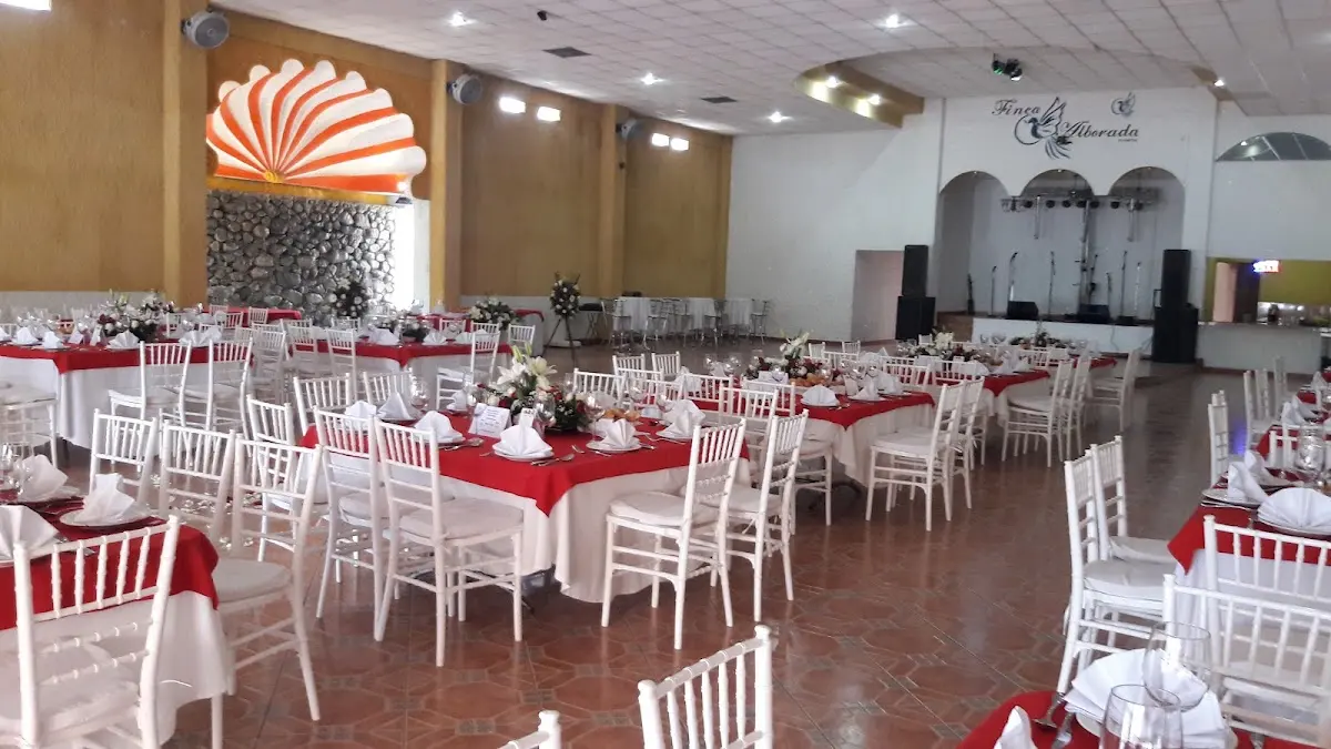 Salón de Eventos Finca Alborada