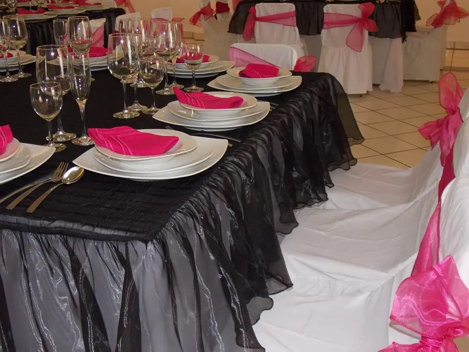 Ivonne mobiliario para eventos