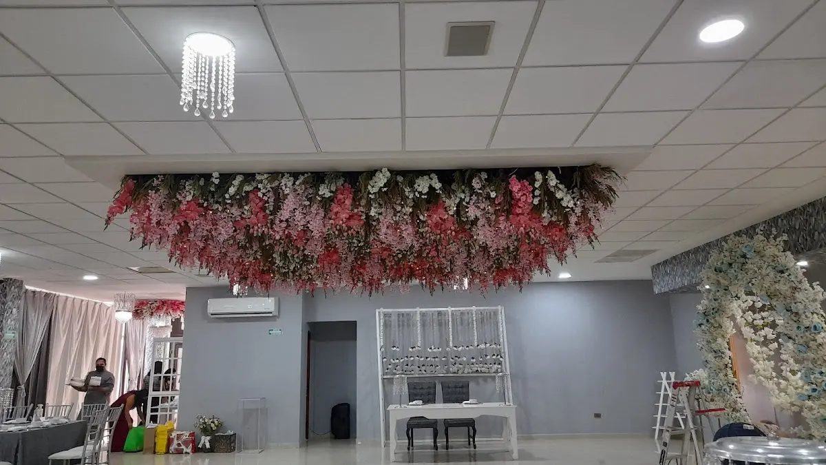 Elantra Eventos
