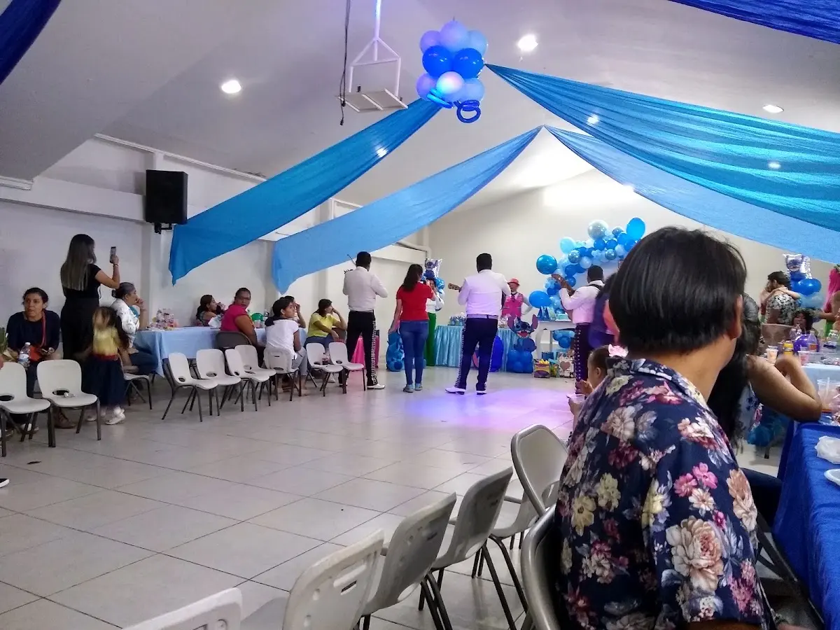 Salon Super Divertido