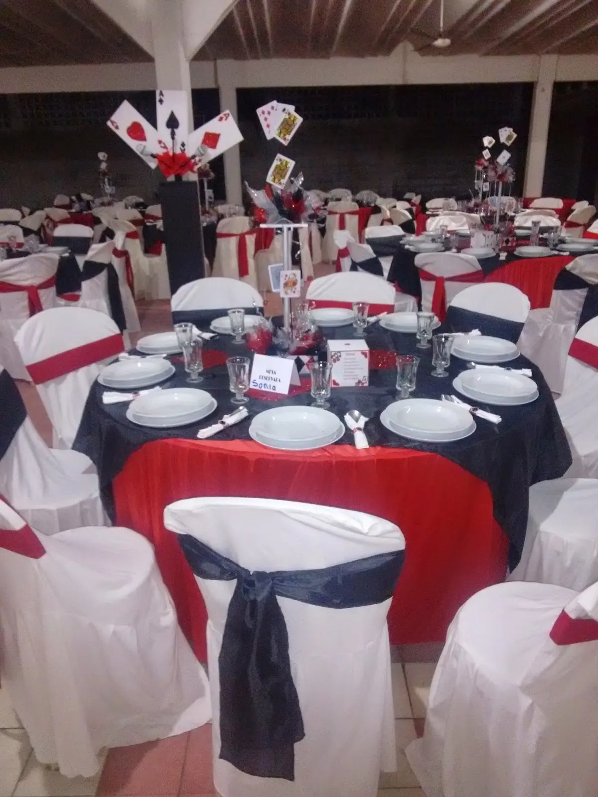 Banquetes "La Mascota de Oro"