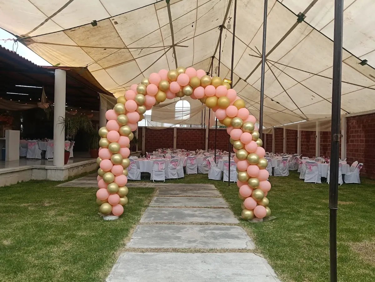 Salón Jardín “Almita”