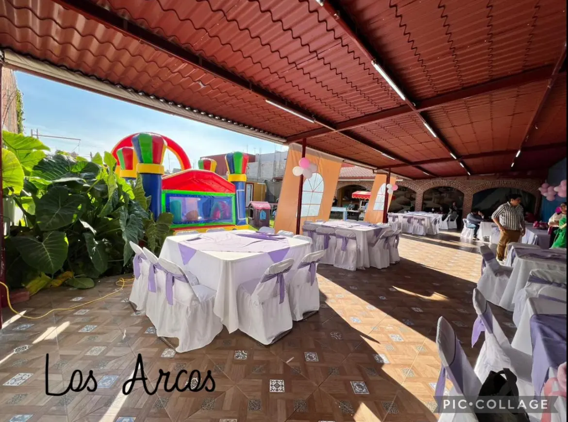 Jardín Los Arcos