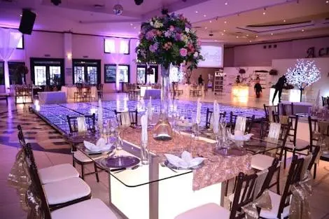 SALÓN ACROFEST