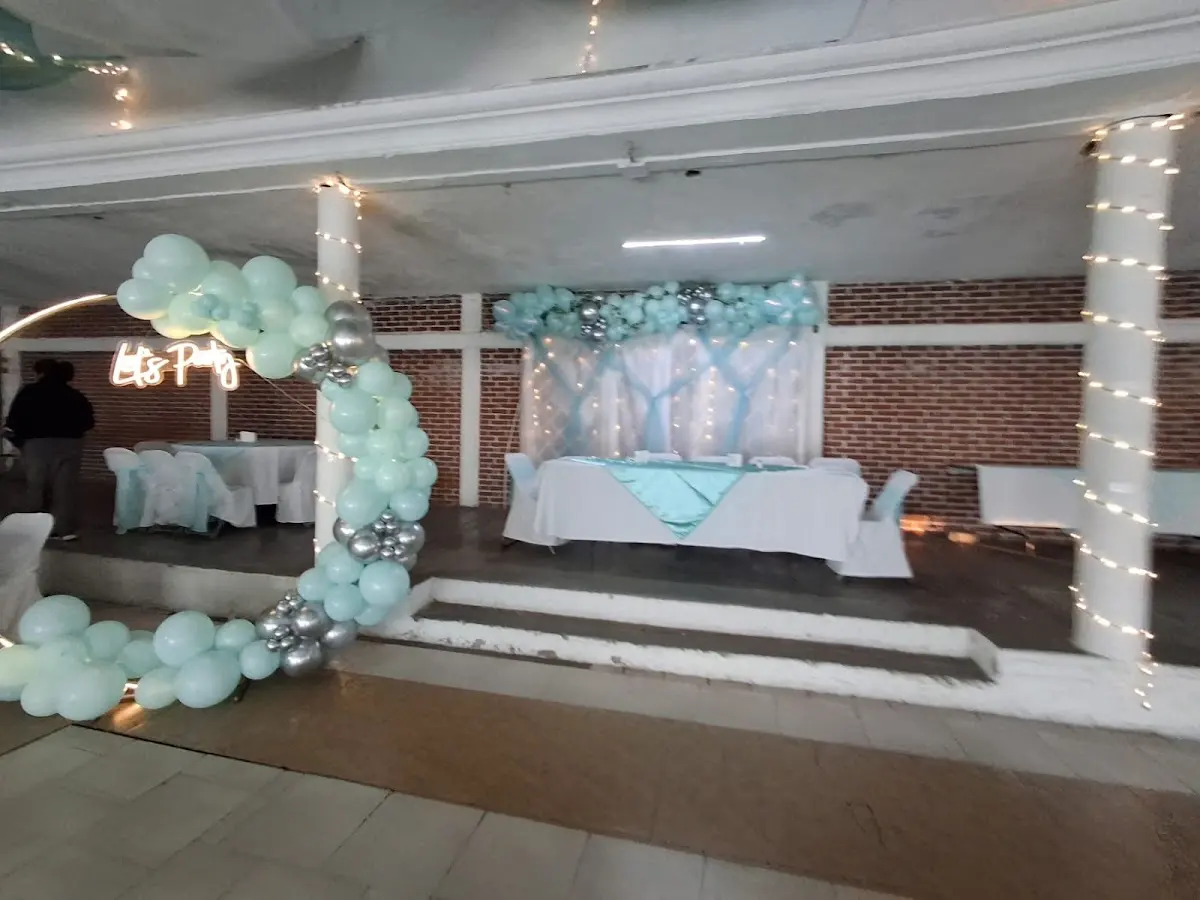 Salón de eventos FIESTAR