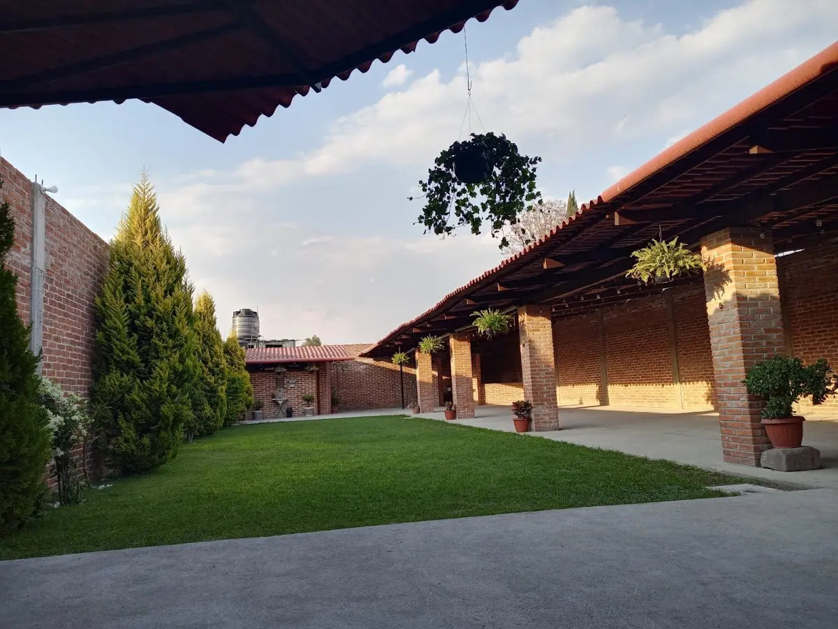 Salón de Eventos "El Jardín"