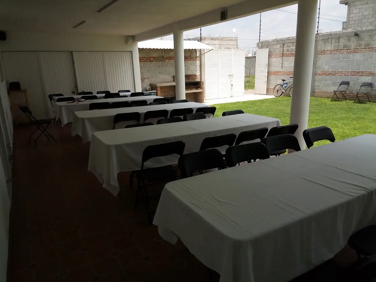 Villa Banthi Jardin De Fiestas