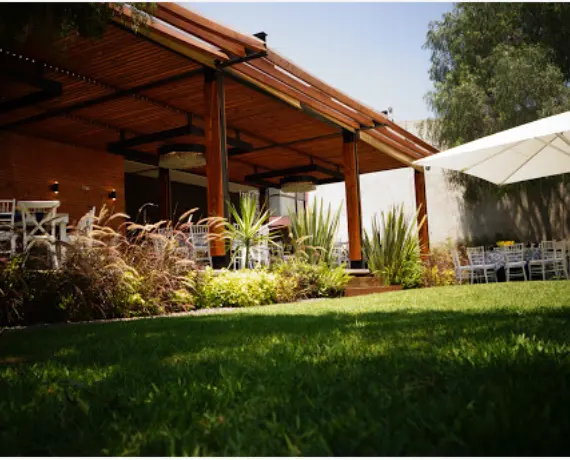 Jardín Casa Victoria