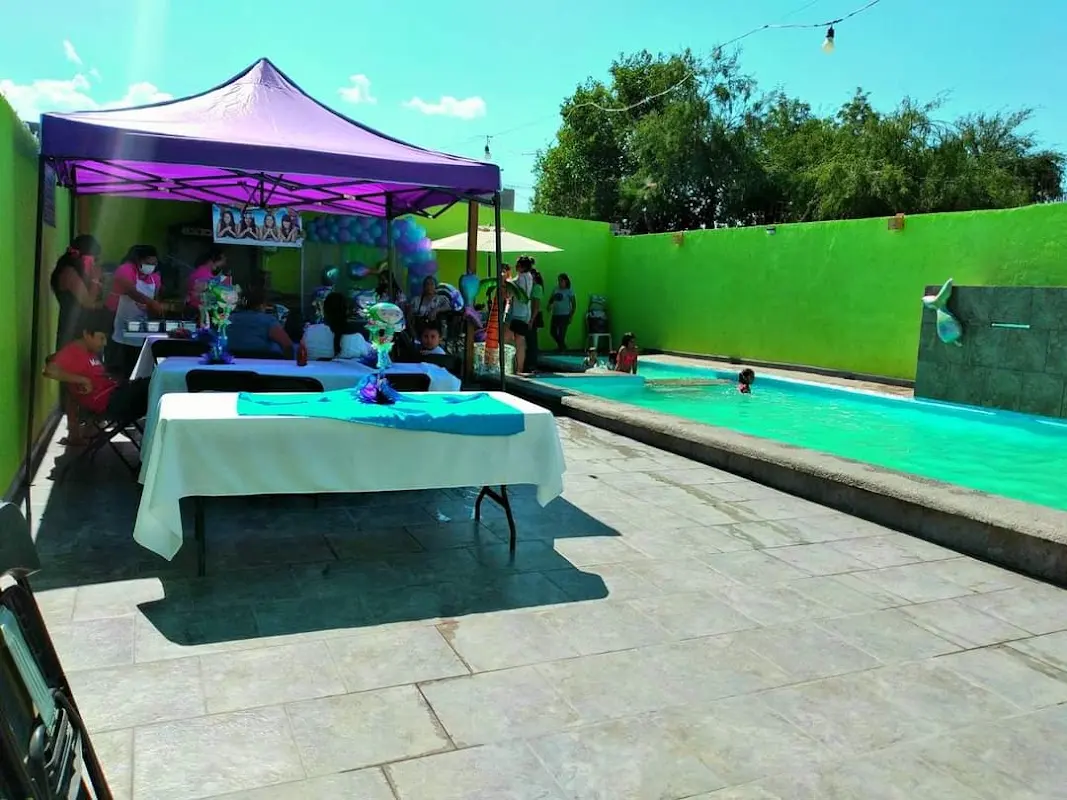 Salón De Eventos y Alberca KALE