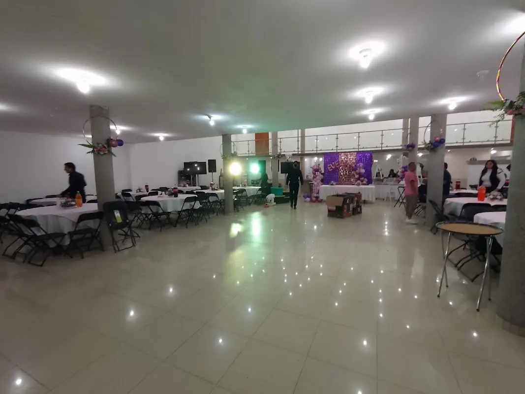 Salon La Villa — foto 1 de 1