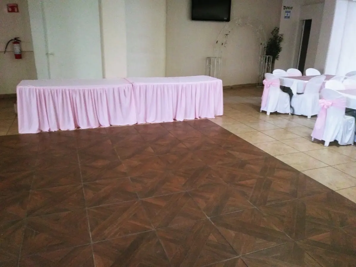 SALON DE EVENTOS SOCIALES MIMI