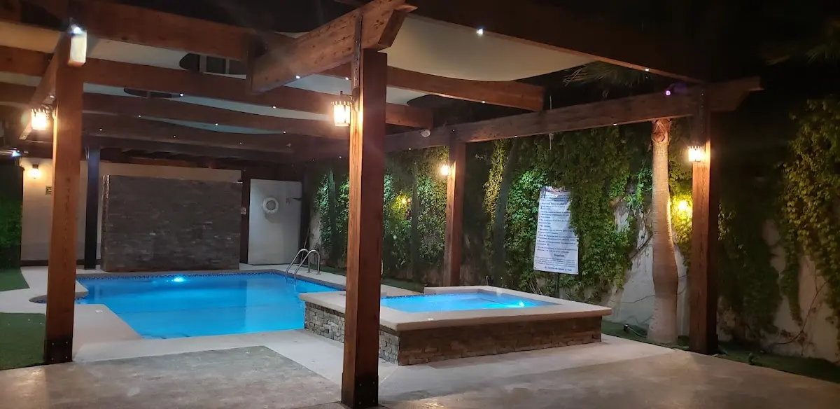 El Jardín de Elena & Pool