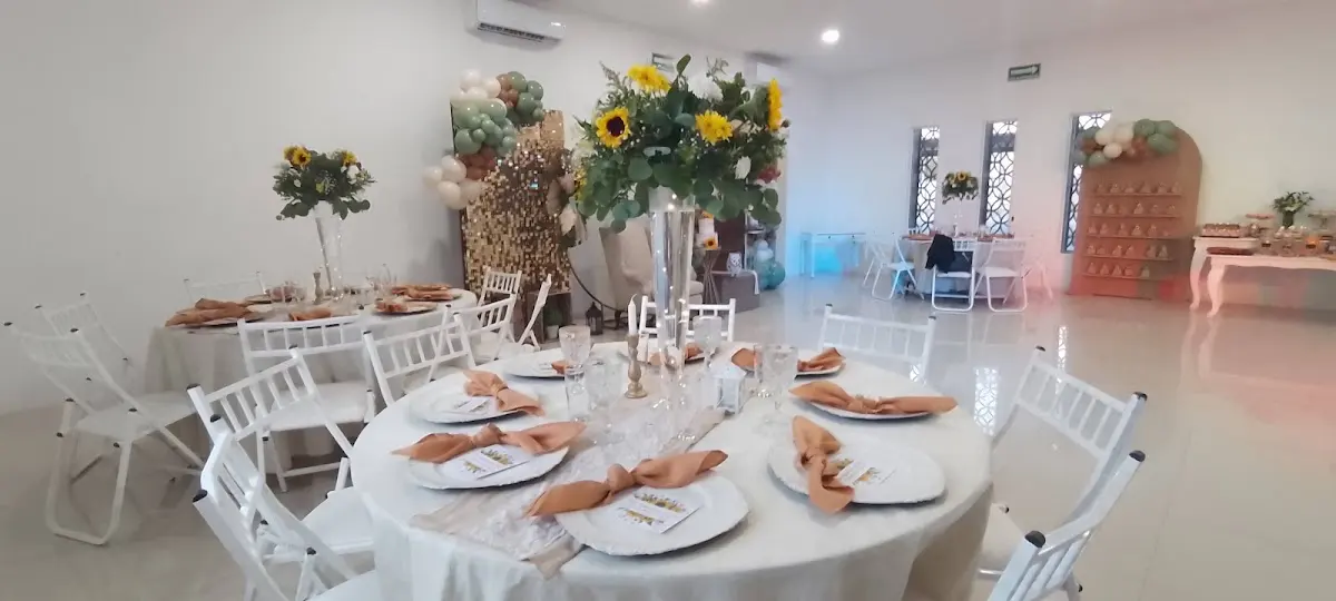Gardenias Salón & Jardín