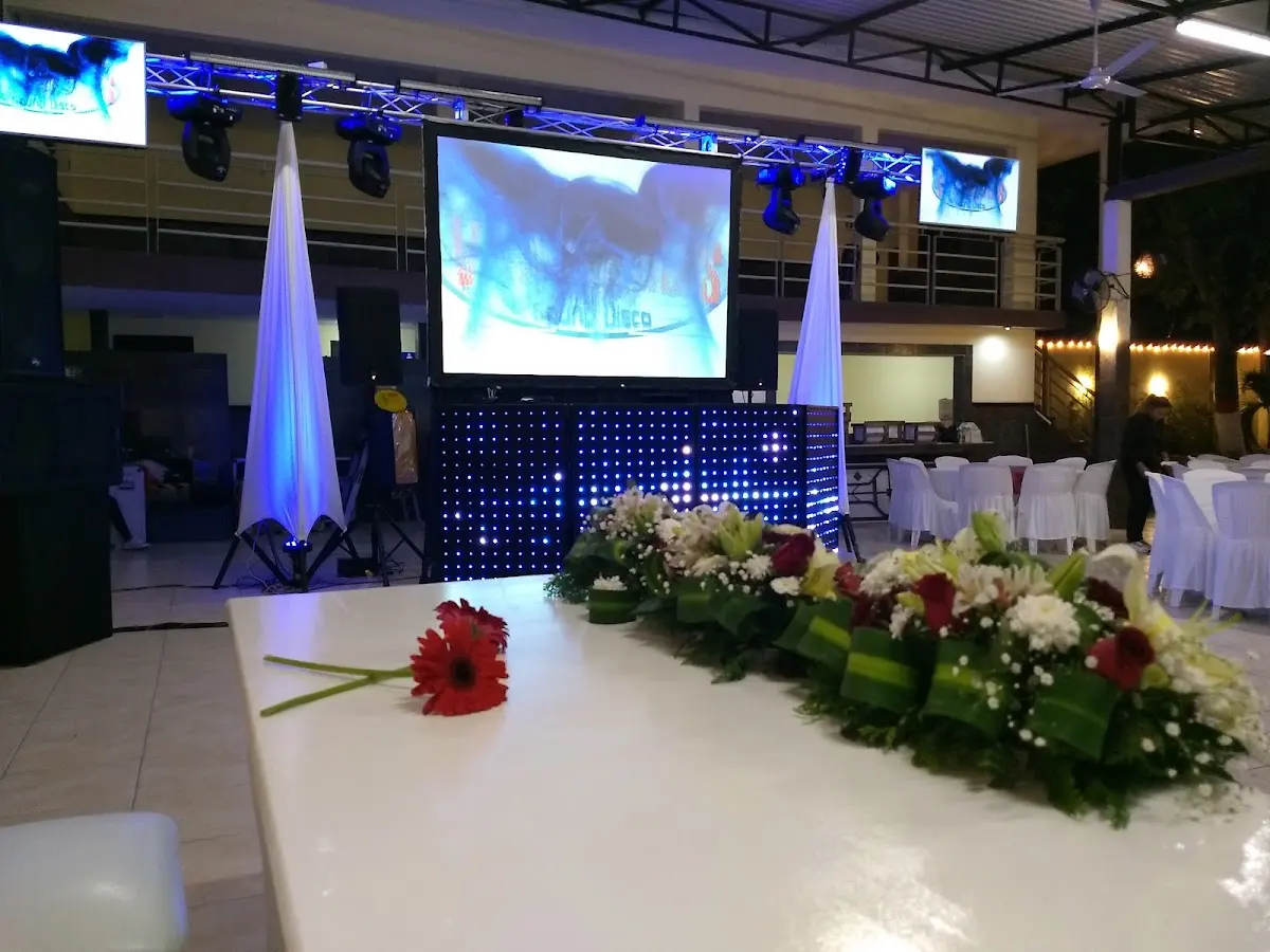 Salon de Eventos Lupita's