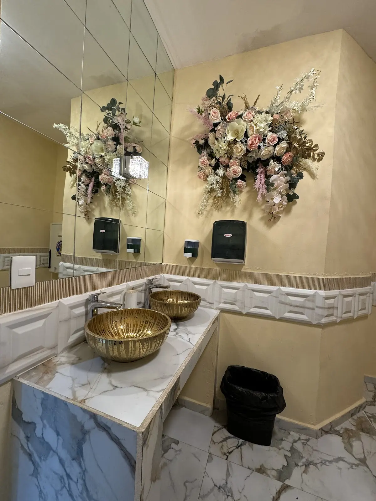 “Santa Anita” Recepciones