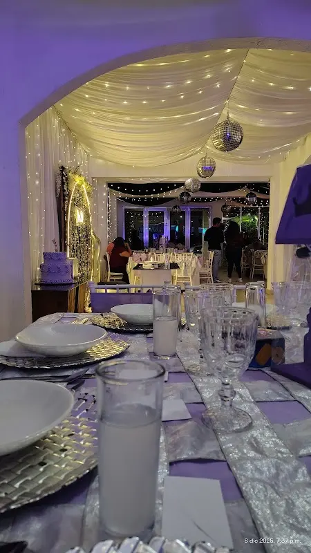 Quevedo Salon De Eventos