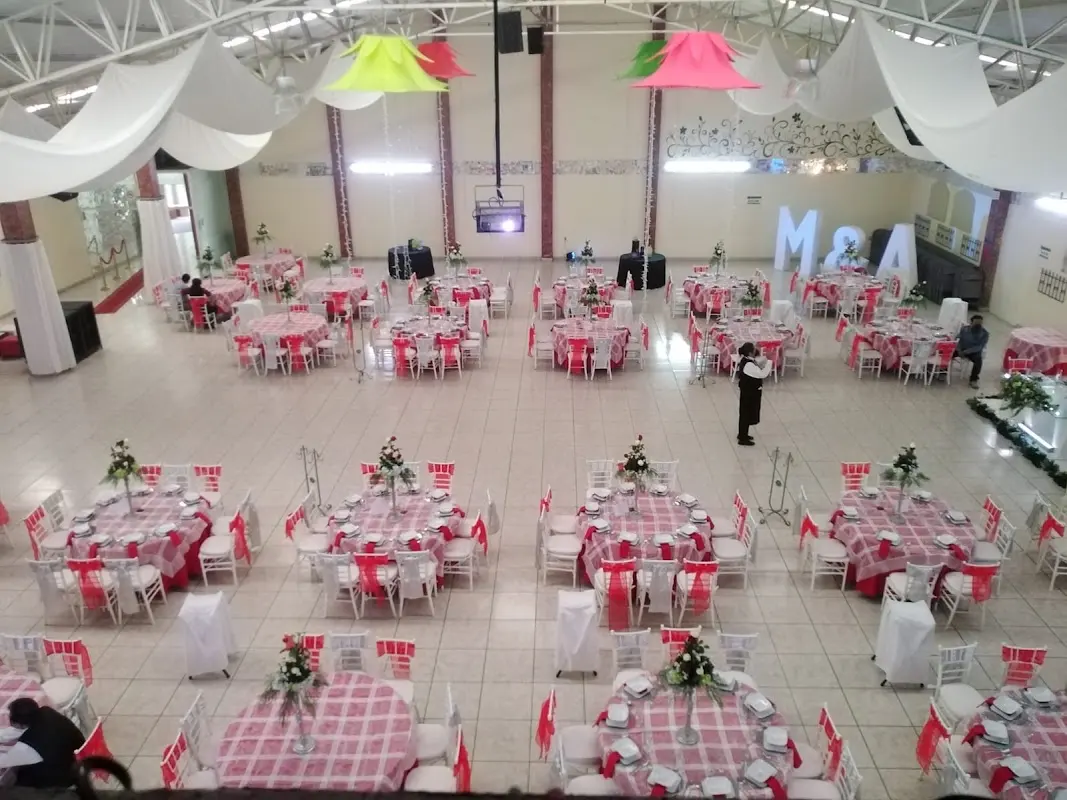 Salón Flamingos Majestic