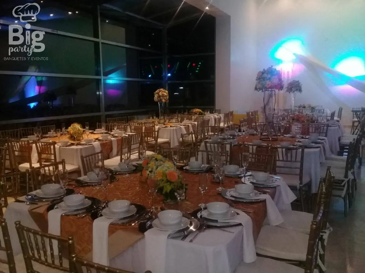 Banquetes y eventos Big Party