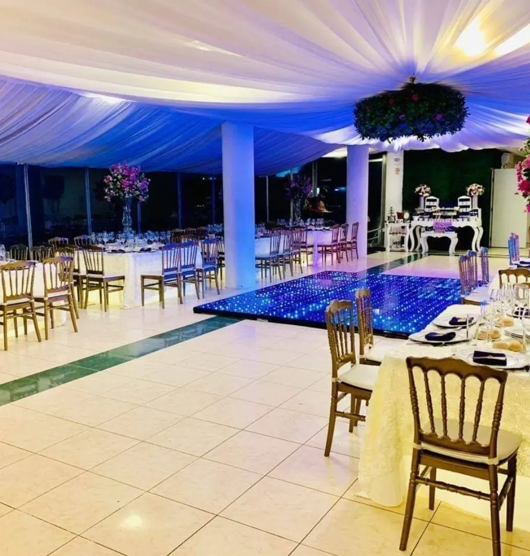 Salón De Eventos Lontananza