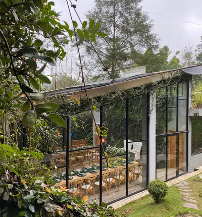 Gotas de Luna. Jardín de Eventos