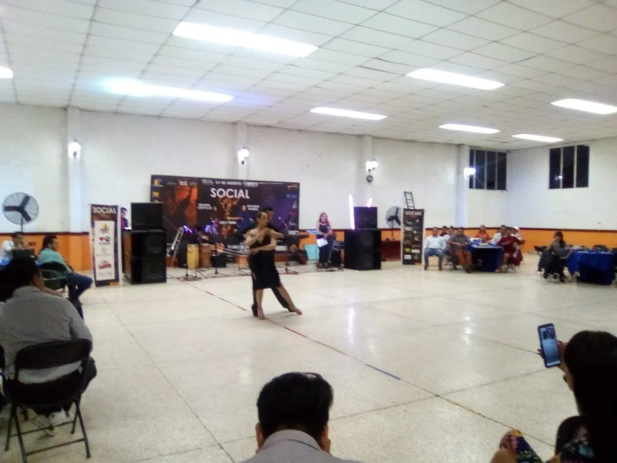 Salon De Usos Multiples De La Seccion 56 SNTE