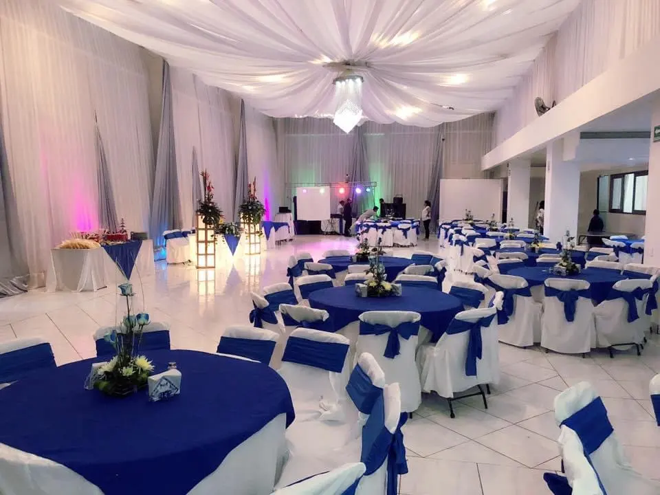 Salon Fiesta Real