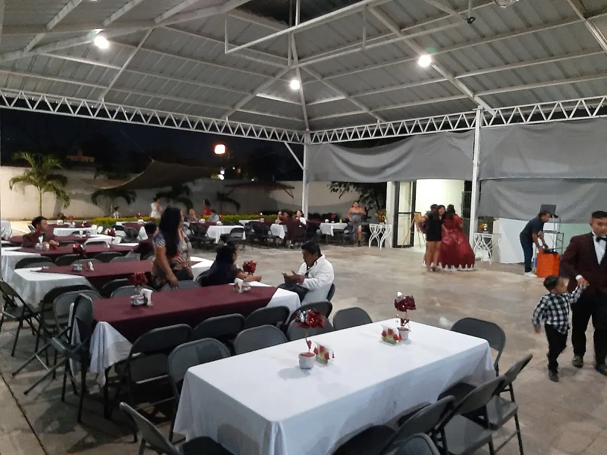 SALA DE EVENTOS CORGEO'S