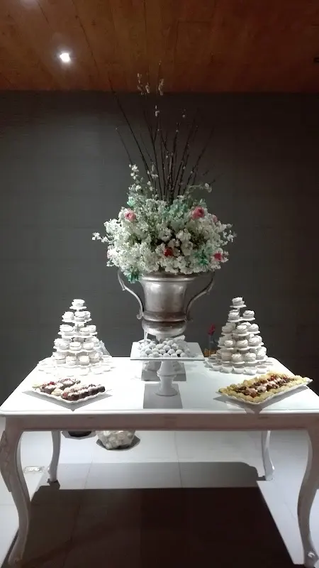 Salón Español — foto 1 de 1