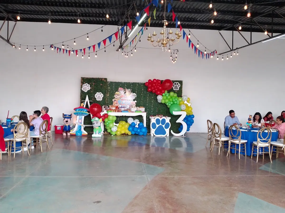 Salón AG