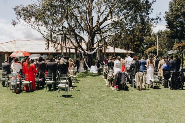 El árbol Salón Y Jardín De Eventos