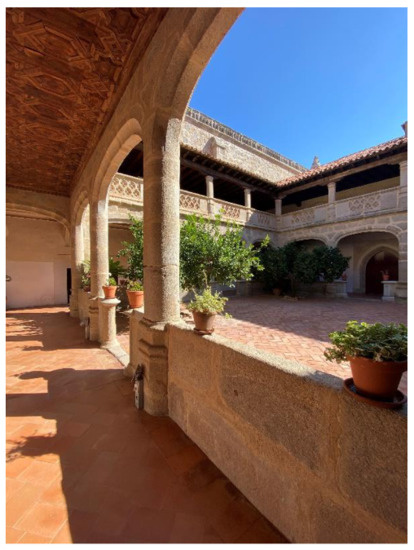 El Claustro De Santa Rita