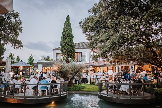 Jardín De Eventos El Lago De Los Sueños