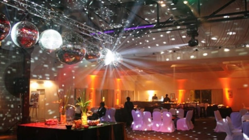 Salon De Eventos Luz