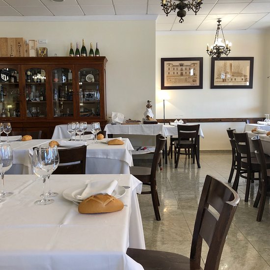 Salon Las Tinajas